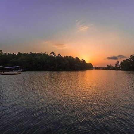 Lakefront 7 Min To Oaklawn & 10 Min To Downtown Str License #A22-0004 Χοτ Σπρινγκς Εξωτερικό φωτογραφία