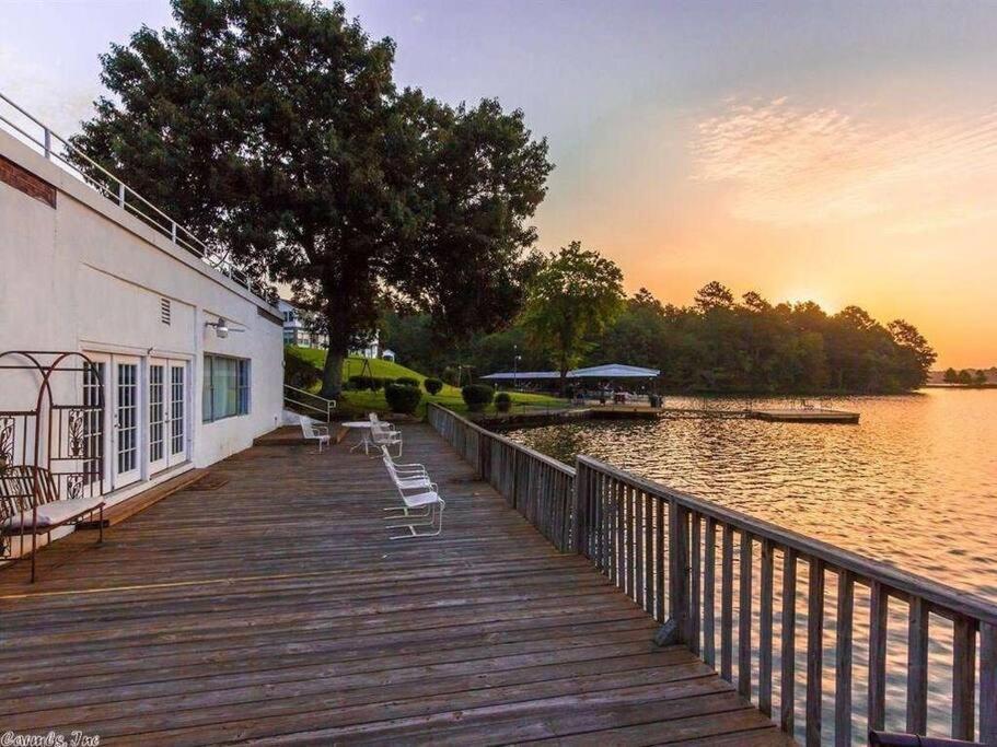 Lakefront 7 Min To Oaklawn & 10 Min To Downtown Str License #A22-0004 Χοτ Σπρινγκς Εξωτερικό φωτογραφία