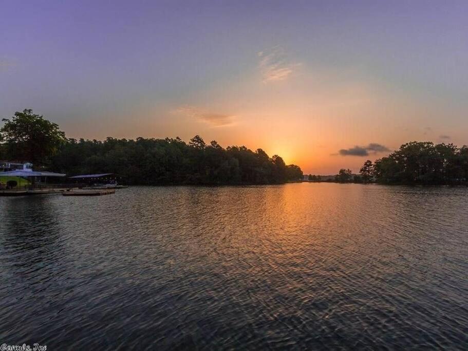 Lakefront 7 Min To Oaklawn & 10 Min To Downtown Str License #A22-0004 Χοτ Σπρινγκς Εξωτερικό φωτογραφία