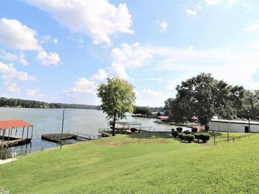 Lakefront 7 Min To Oaklawn & 10 Min To Downtown Str License #A22-0004 Χοτ Σπρινγκς Εξωτερικό φωτογραφία